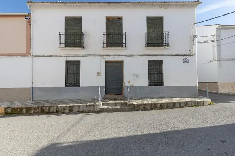 Venta Casa 4 Dormitorios Chimeneas Centro