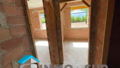 Chalet en Venta en Cabra 550m2