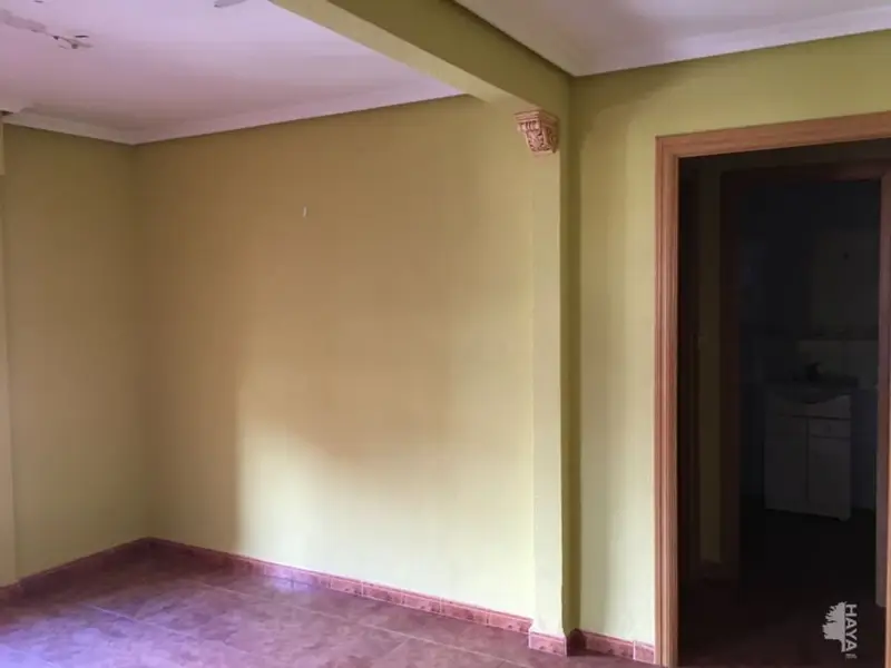 Piso en Puertollano con Terraza y Calefaccion