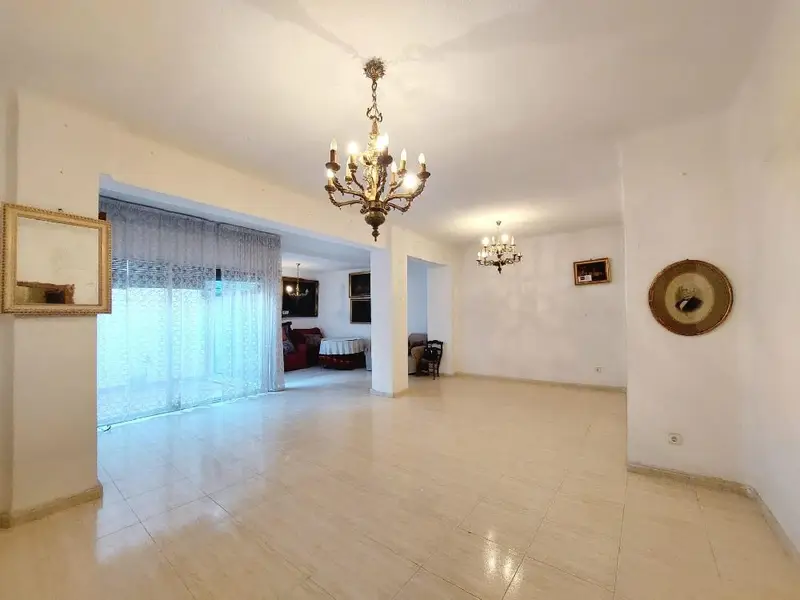 Venta Piso Centro Murcia 169m2 Patio Privado Reforma