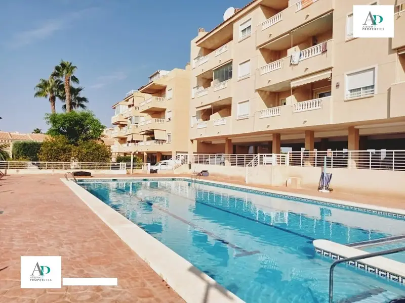Apartamento en Santa Pola con Vistas al Mar Alquiler Larga Temporada