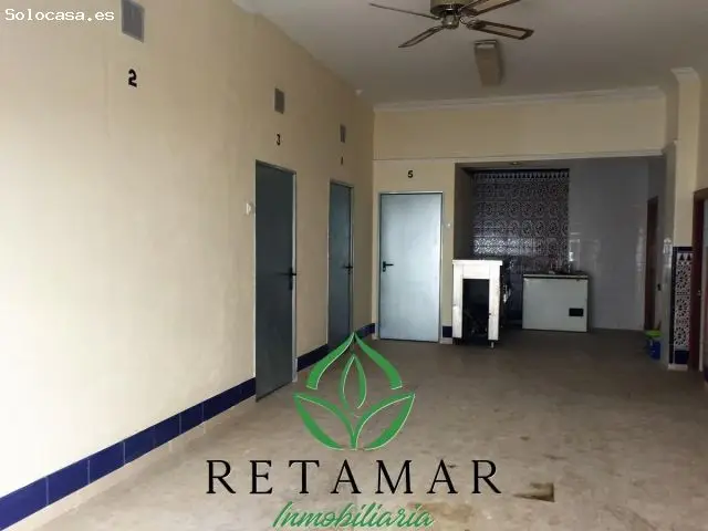 Local Comercial con Trasteros en Funcionamiento Alta Rentabilidad