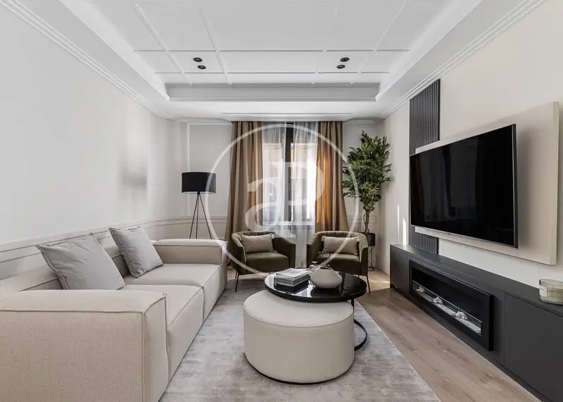 Apartamento en venta en Almagro Madrid