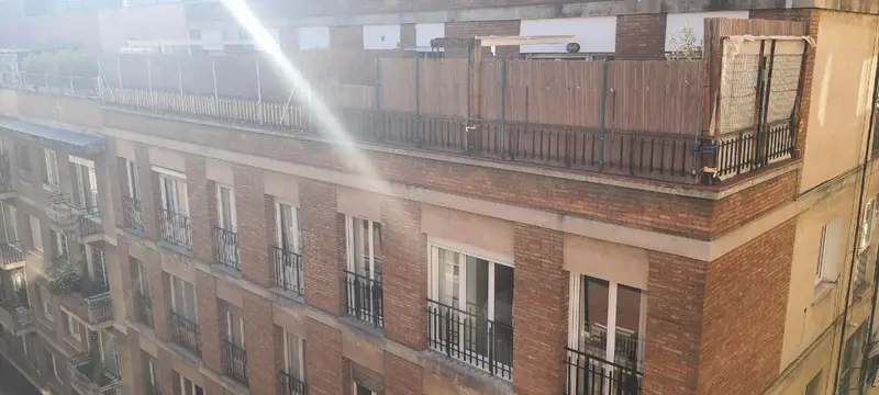 Piso familiar 4 habitaciones en El Putxet i Farro a reformar