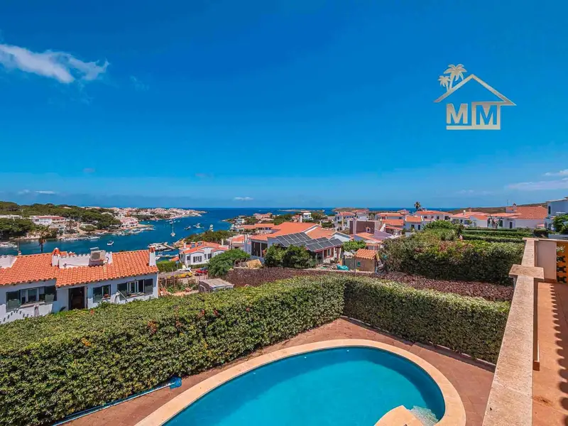 Chalet con Vistas al Mar en Menorca