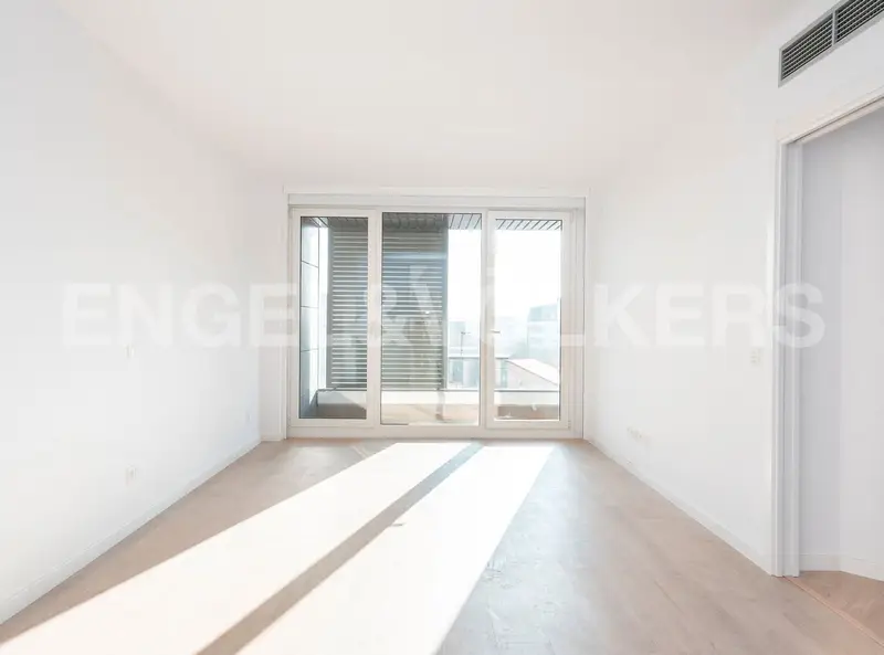Apartamento en Glories Barcelona 111m2 3 Dormitorios Piscina Parking