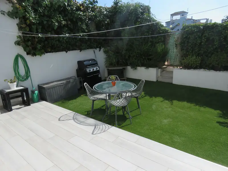 Apartamento 2 Dormitorios Calahonda Cerca Playa Piscina