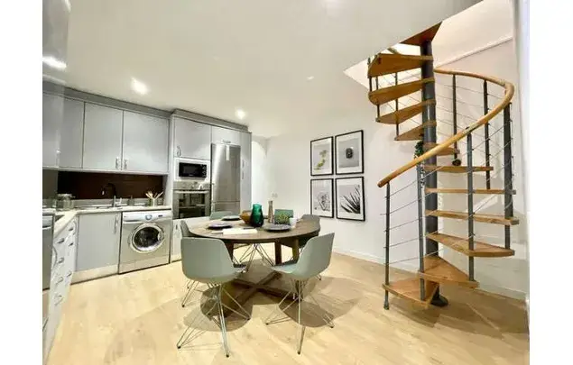 Coliving Madrid: Habitaciones para Estudiantes y Profesionales
