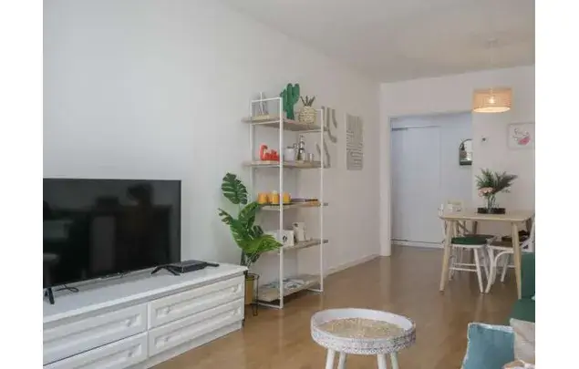 Rent 2 bedroom apartment of 70 m² in Madrid