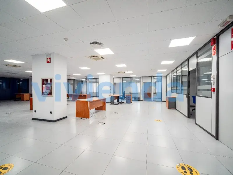 Venta Local Comercial 1000m² Edificio Astygi Madrid