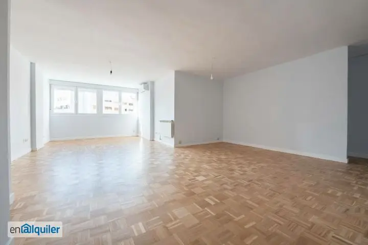 Alquiler Piso Chamartín 3 Dormitorios Jardin Privado
