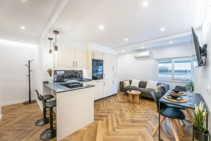 Apartamento 3 Dormitorios Málaga Centro Licencia Turística