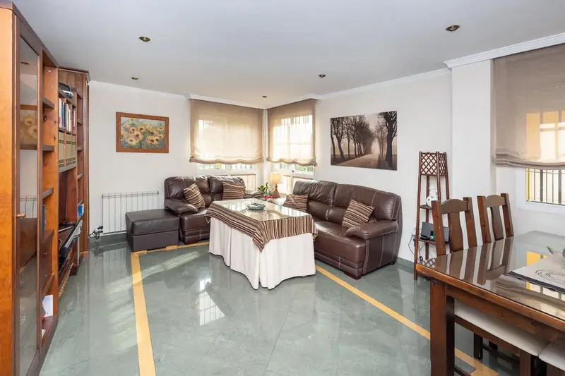 Adosado 285m2 Cerrillo Maracena 3 Habitaciones Garaje Terraza