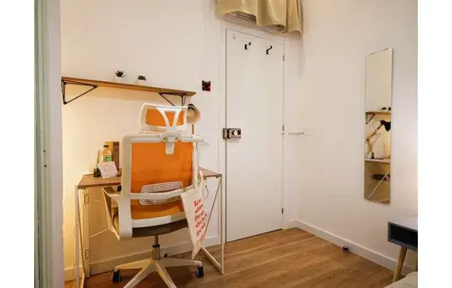 Alquiler de Habitaciones en Piso Amueblado Barcelona