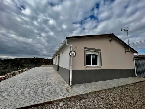 Villa en Venta cerca de Lorca 3 Dormitorios Piscina Paneles Solares
