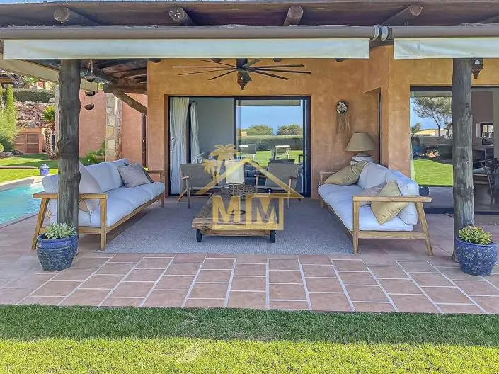 Villa 4 Dormitorios Vistas al Mar Complejo Privado