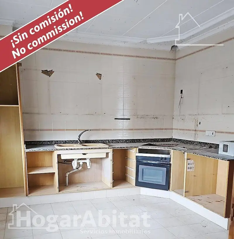 Piso en Beniganim con Parking y Balcon para Reformar