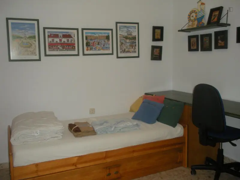 Habitaci")n en Piso Compartido C\]adiz - Estudiantes