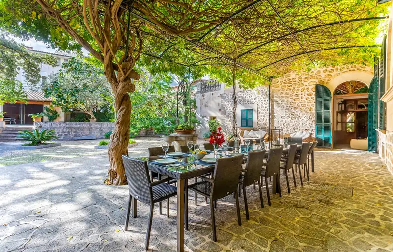 Casa Villa 9 Dormitorios Mallorca Alquiler Familia Grupo Grande