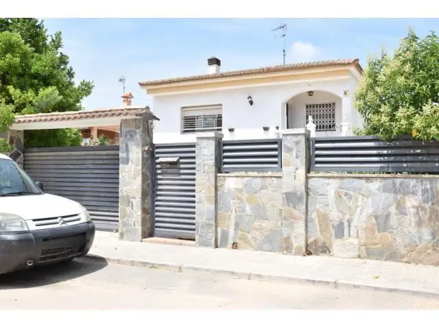 Casa en Rocallisa 3 habitaciones Parcela 500m2