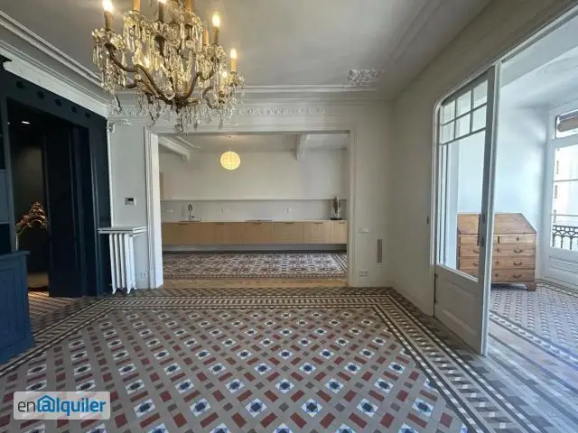 Piso en Rambla Catalunya Barcelona 5 habitaciones 3 baños