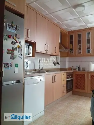 Alquiler Piso Hospital 72m2 3 Dorm 2 Baños Estudiantes