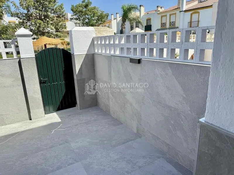 3 Cuarto Adosado para alquiler a largo plazo
Chilches, Málaga