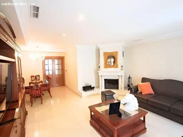 Casa de Lujo en Catarroja 285m2 3 Dormitorios 3 Baños