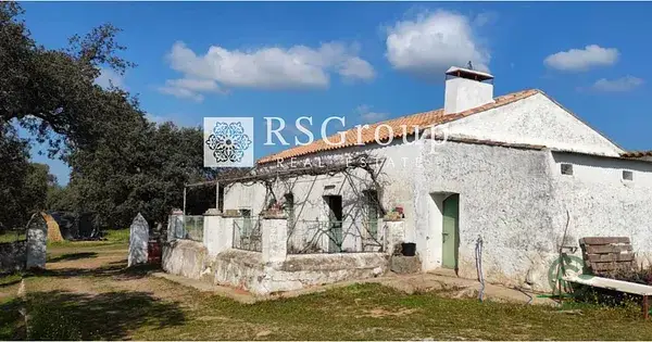 Dehesa en Sierra Norte Sevilla 3334ha Ganaderia Corcho Cortijo