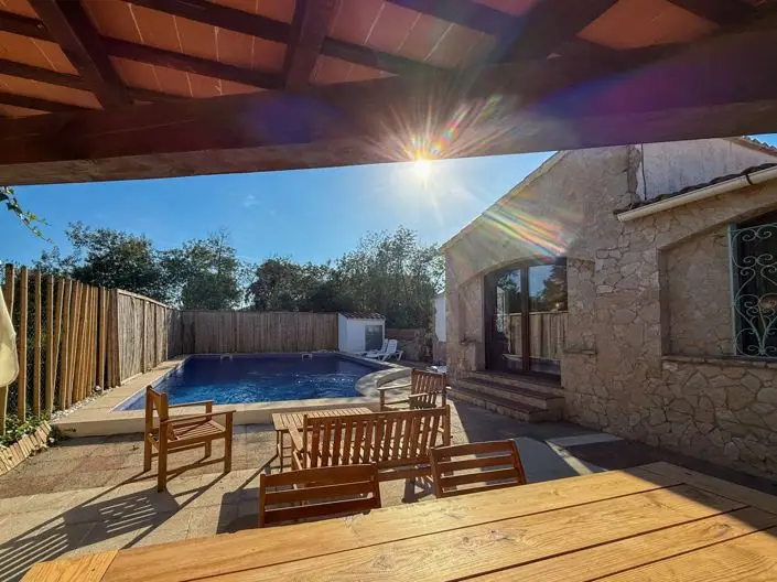 Villa 4 Dormitorios Piscina Reformada 2022