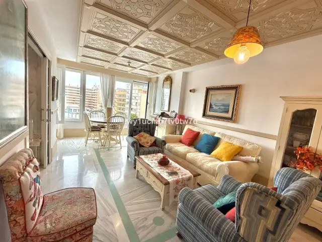 Apartamento 3 Dormitorios Marbella Centro Playa Reformado