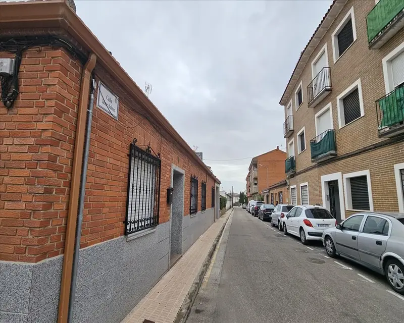Piso en venta en Barcience Fuensalida 40m2