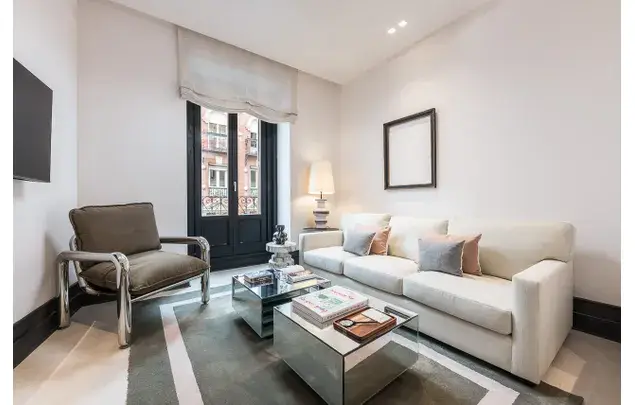 Alquiler Apartamento 1 Dormitorio 53m2 Madrid Centro