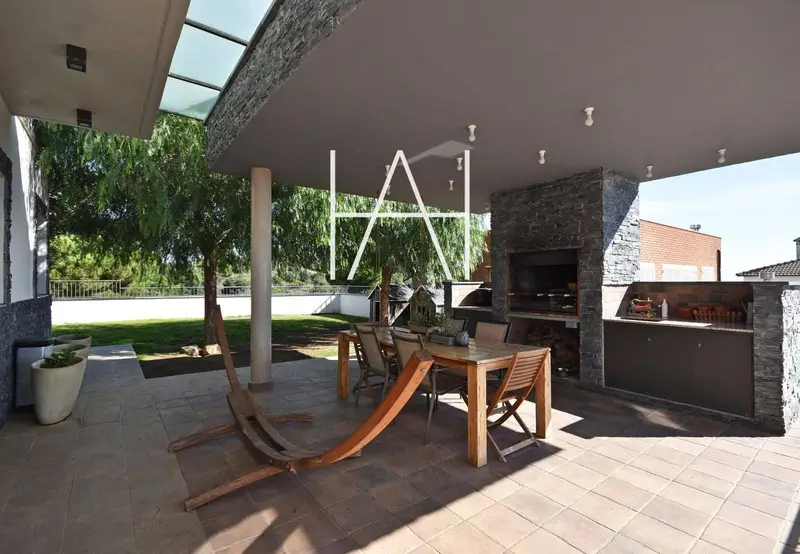 Chalet en venta Caldes d'Estrac con vistas al mar