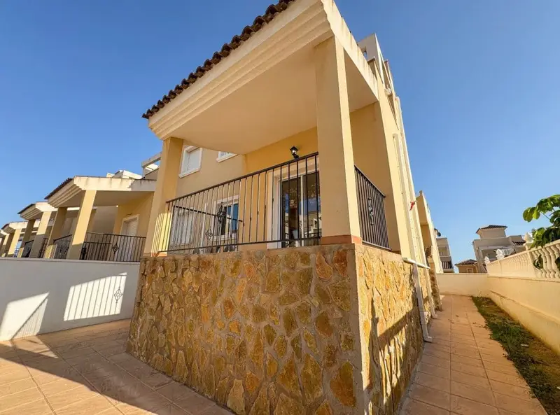 Apartamento en alquiler en San Miguel de Salinas, Alicante