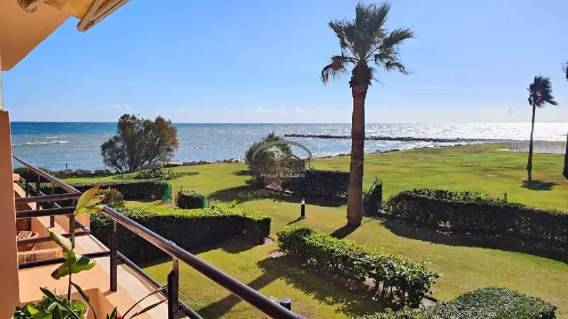 Venta Piso Reformado Sotogrande Vistas al Mar