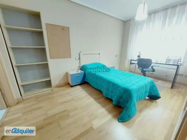 Alquiler piso con 2 habitaciones Centro