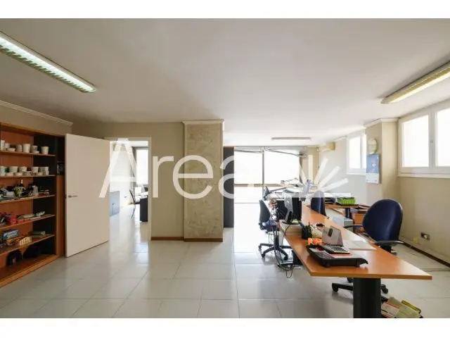 Oficina en Arenys de Mar Centro 150m2 Amueblada