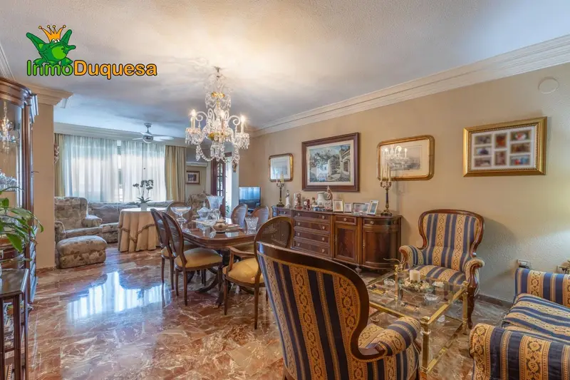 Piso en venta en Granada ciudad 141m2 4 dormitorios 2 baños