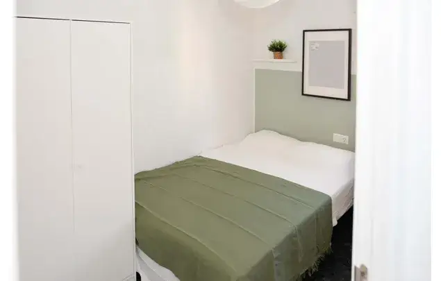 Habitaci
ón 97m
² Granada Alquiler Largo Plazo
