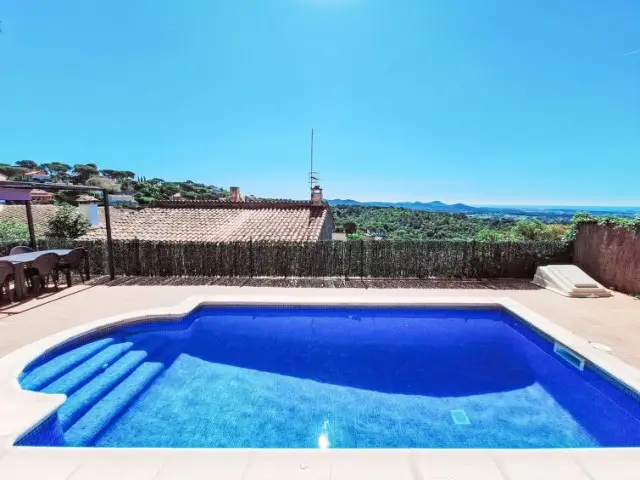 Casa Villa 3 Dormitorios Alquiler Tordera
