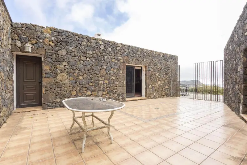 Chalet en venta en Valverde, El Hierro