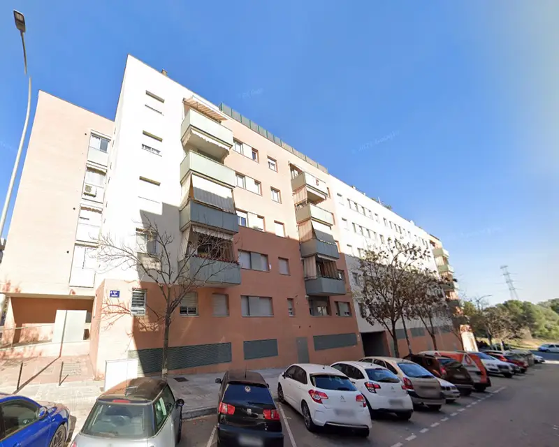 Piso 79m2 Terrassa Calle Puigsacalm