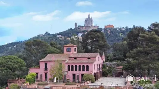 Masia Historica en Sarria Sant Gervasi con Capilla y Terraza Panoramica