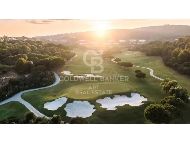 Parcelas Sotogrande: Villas de Lujo en La Reserva Club