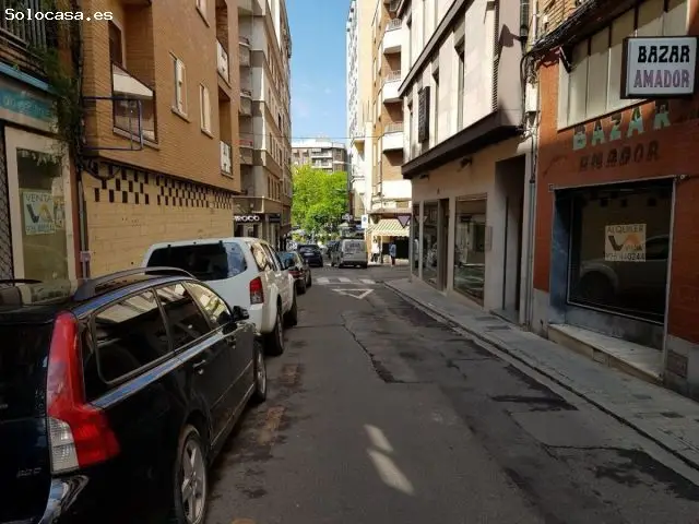 Local Comercial 85m2 Paseo San Gregorio