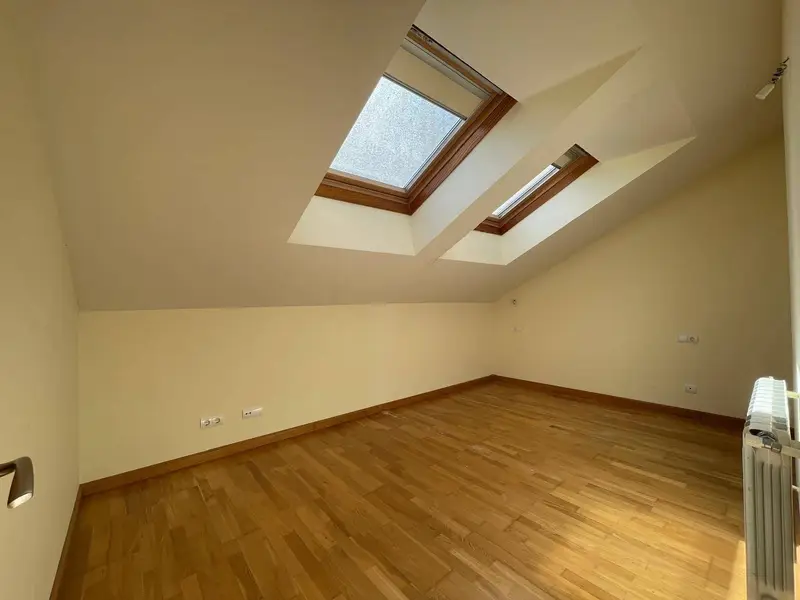 Dúplex nuevo en Ponferrada centro 3 habitaciones 2 baños