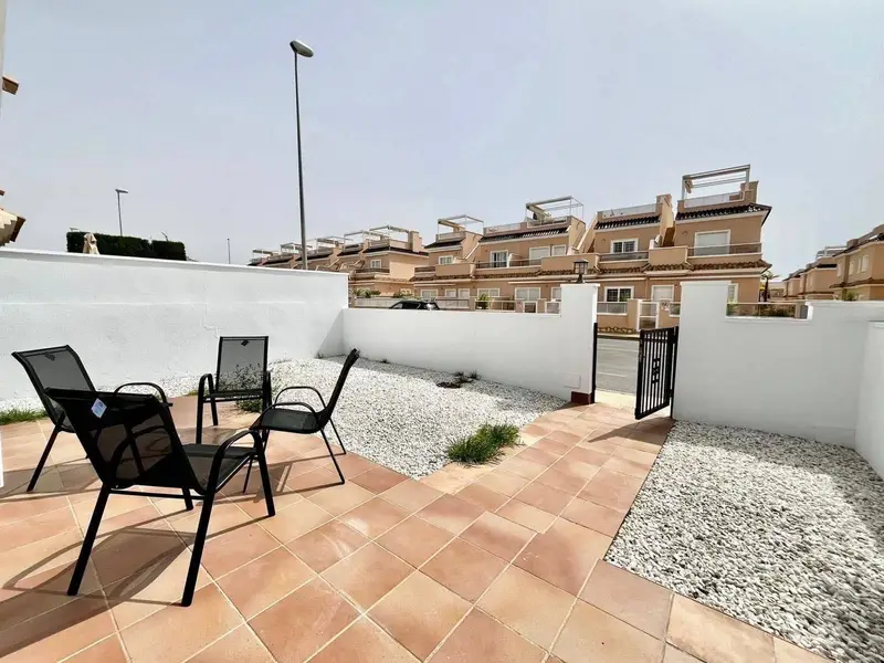 Chalet en Alquiler Orihuela Costa 3 Dormitorios Piscina Privada