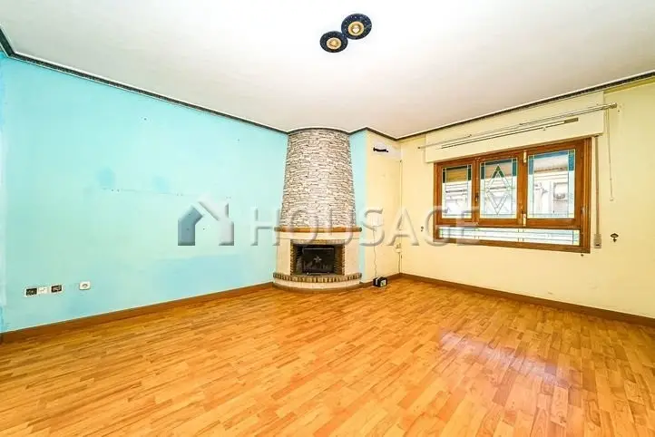 Piso en venta en Almorad
