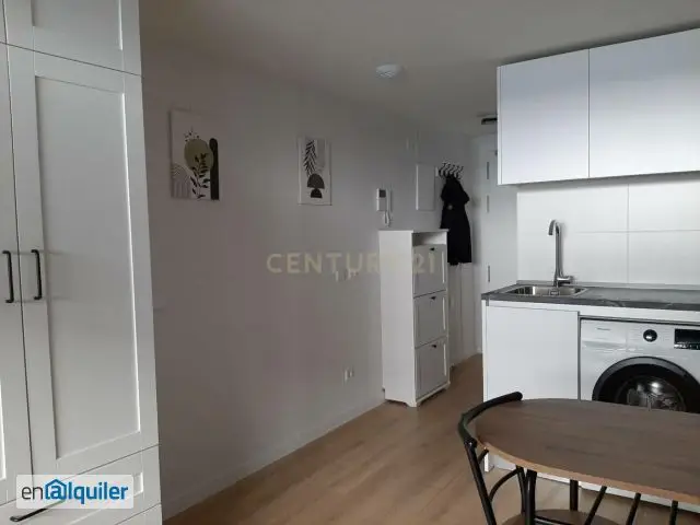 Loft en Urbanización de Lujo con Terraza Privada y Gimnasio